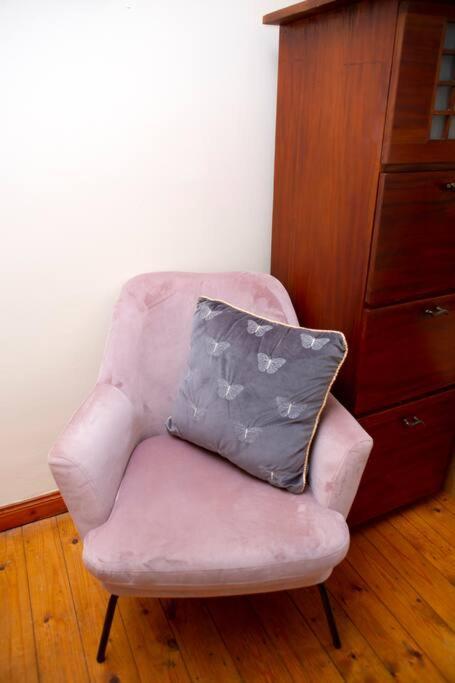 Cheerful 2 Bedroom House In The Heart Of 贝尔法斯特 外观 照片